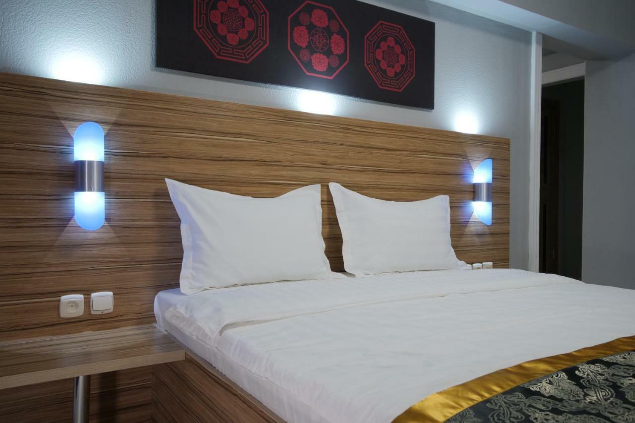 Asia Hotel Almatı Dış mekan fotoğraf